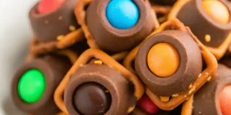 Rolo Pretzels Recipe (3-Ingredient Sweet and Salty Treat!)