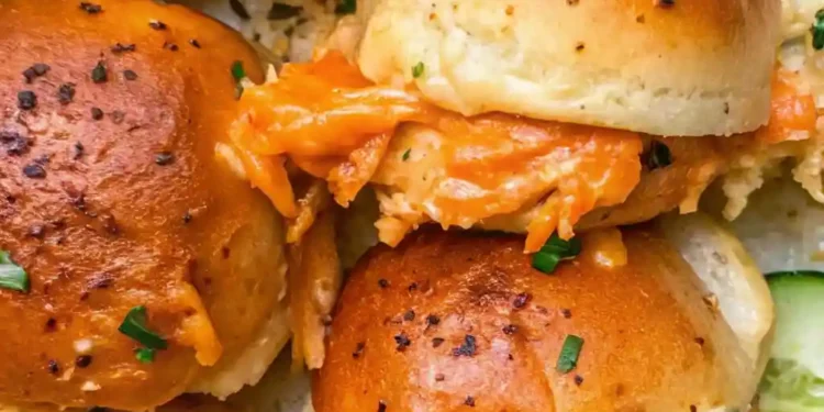 Buffalo chicken sliders