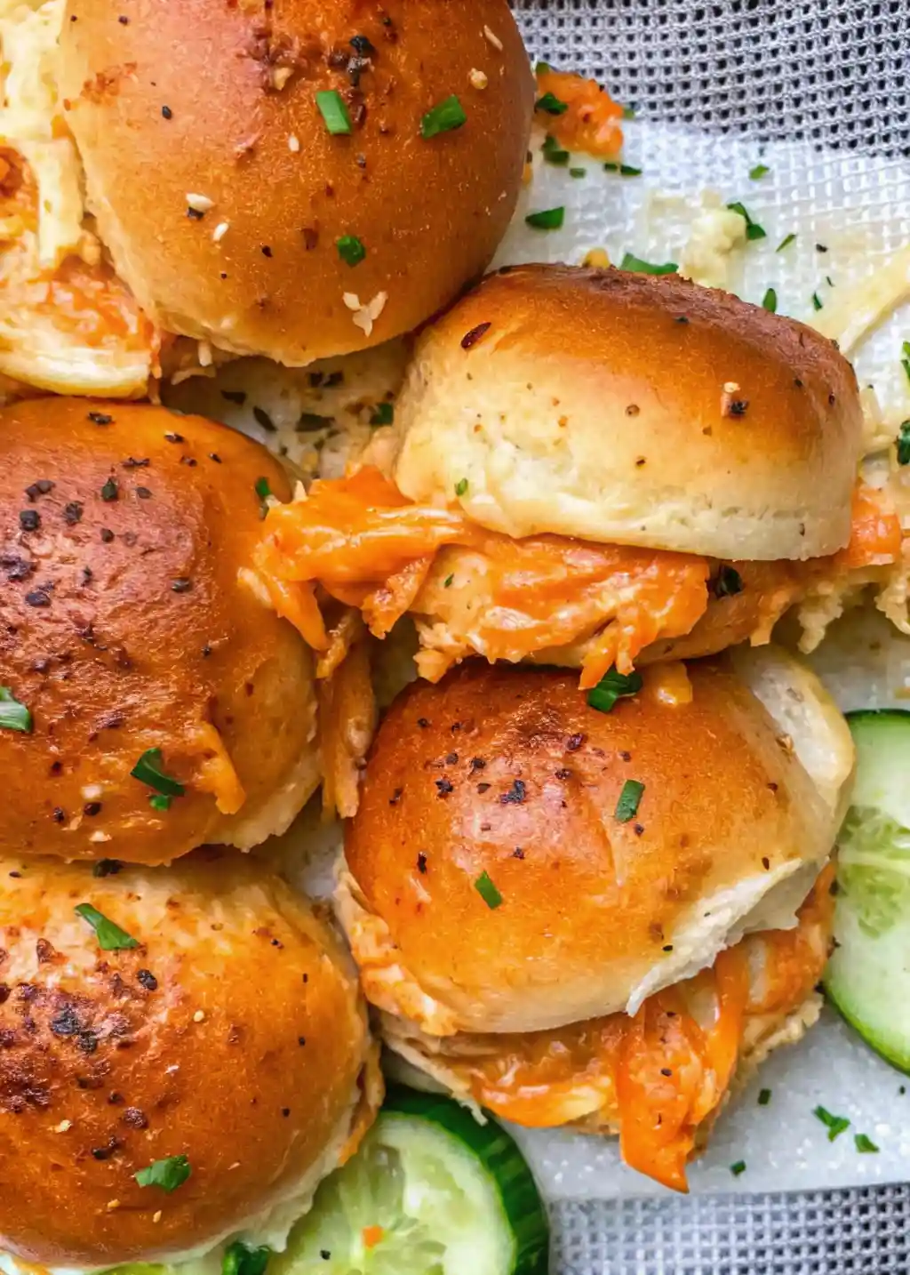 Buffalo chicken sliders