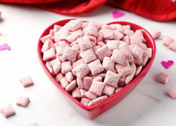 Vibrant Strawberry Muddy Buddies (The Ultimate 15-Minute Snack Mix)