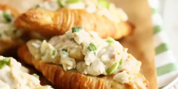 Creamy Dill Pickle Chicken Salad (The Ultimate Zesty Picnic Recipe)